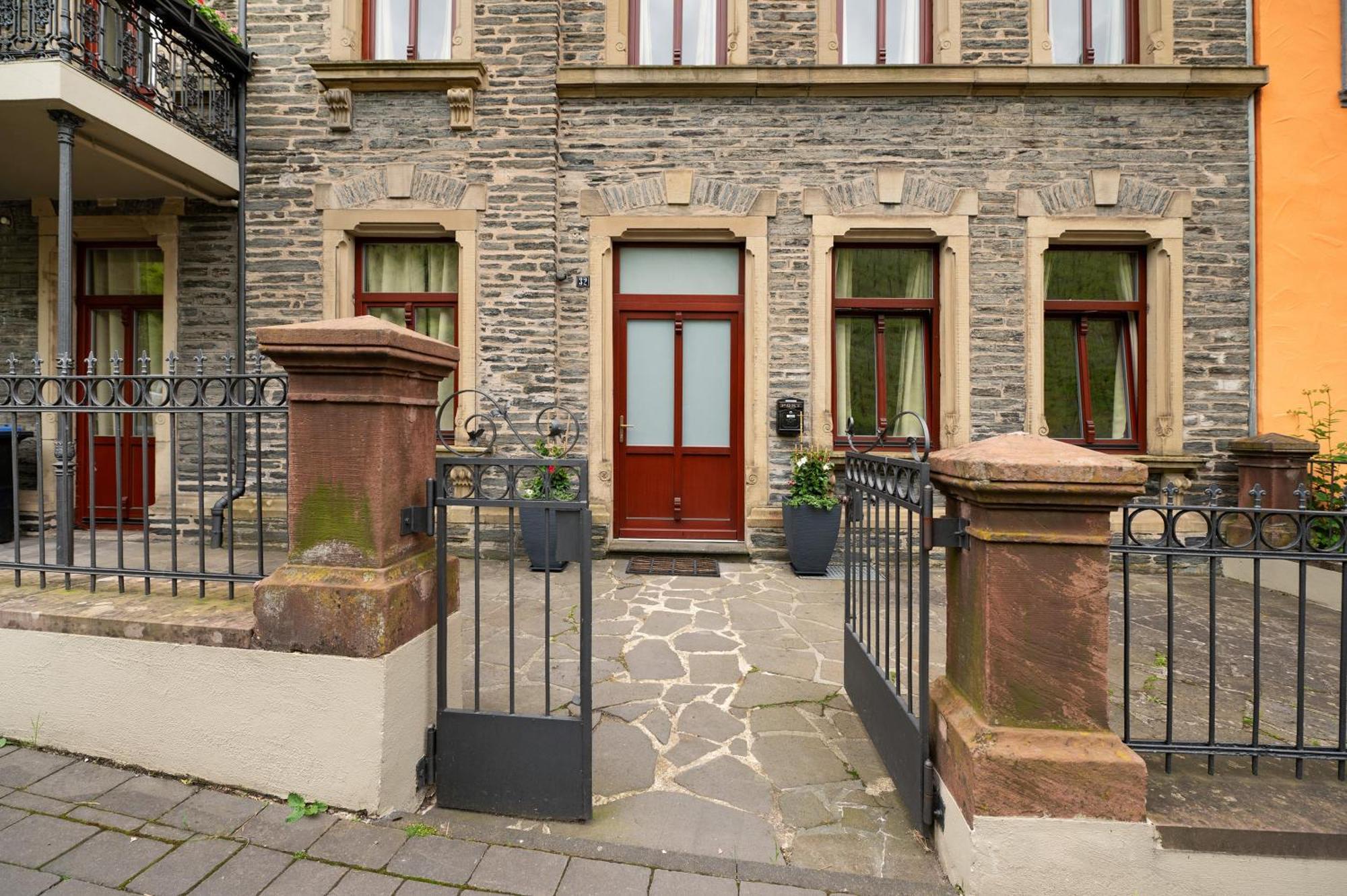Alte Stadtvilla Am Weinberg 2 Traben-Trarbach Esterno foto